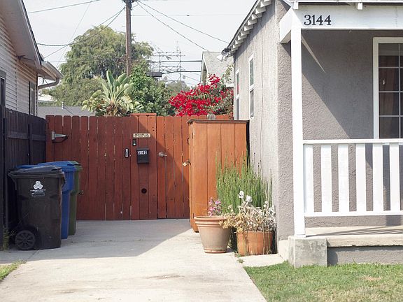 2nd image of 3144 Larga Ave