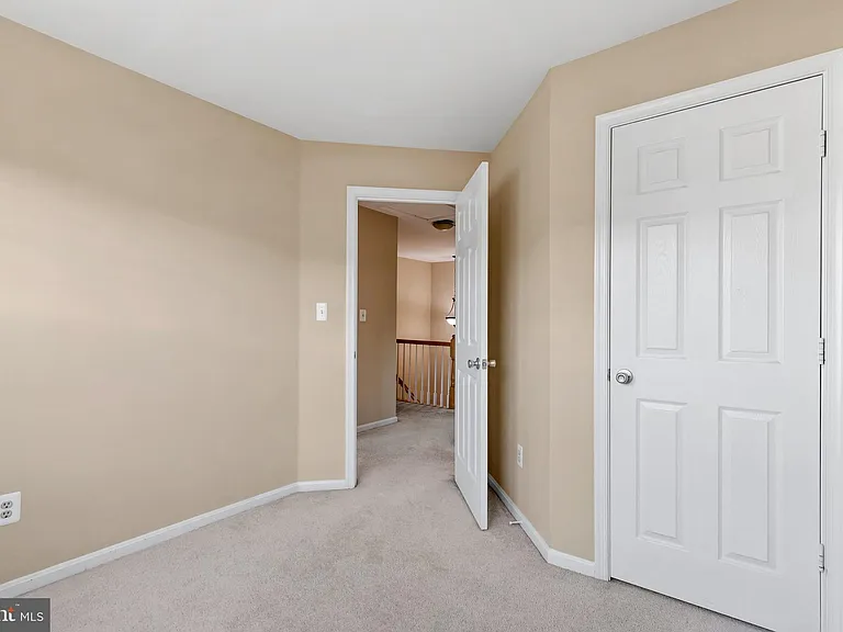 13129 Englishwood Ln — Photo 29