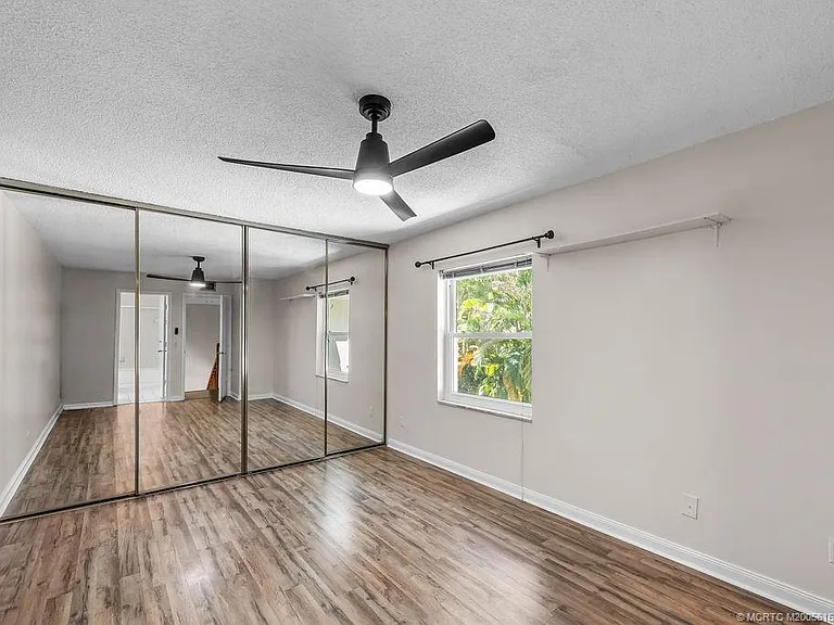 2905 SW Lakemont Pl #2905 — Photo 24