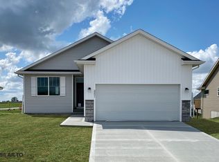 4306 NE 3rd St, Ankeny, IA 50021