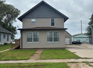 609 2nd St, Perry, IA 50220