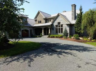 855 Ridge Rd, Wilbraham, MA 01095