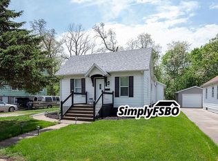 1850 18th Ave, Moline, IL 61265