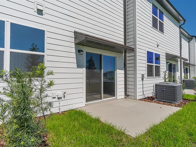 394 Madison Dr — Photo 24