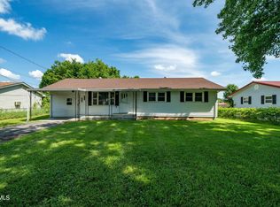 422 Gap Creek Rd, Elizabethton, TN 37643
