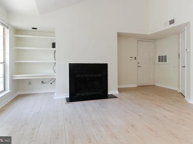 3916 Penderview Dr #436 — Photo 20