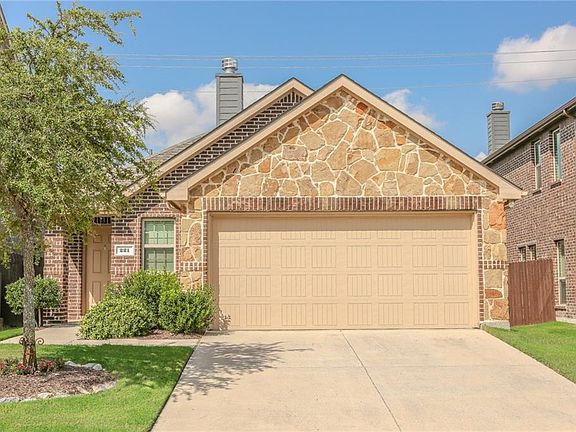 2nd image of 221 Red Hawk Pl