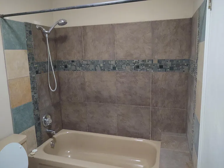 6511 W 112th Pl — Photo 12