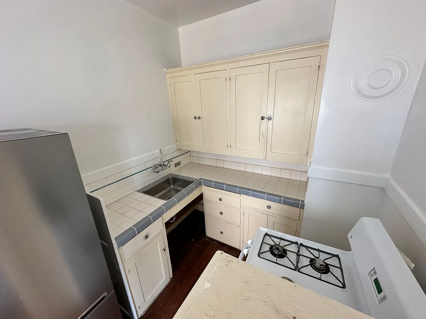 Grant Street Investment LLC-2 — Photo 4