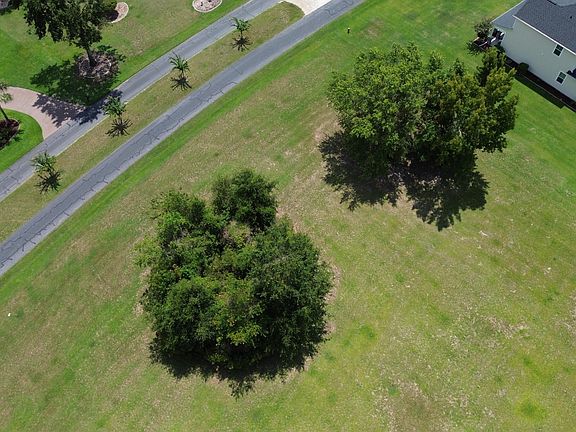 5th image of 137 Plantation Dr