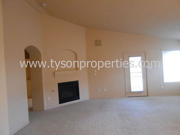 Living Room w/Fireplace