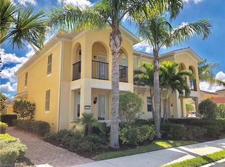 8244 Josefa Way, Naples, FL 34114