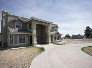 491 El Salto Dr, Socorro, TX 79927