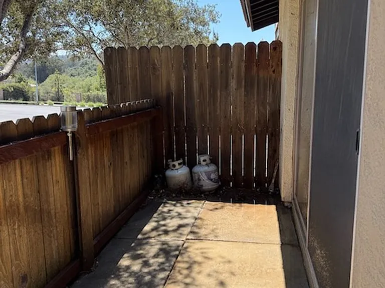 481 Rice Ranch Rd — Photo 16