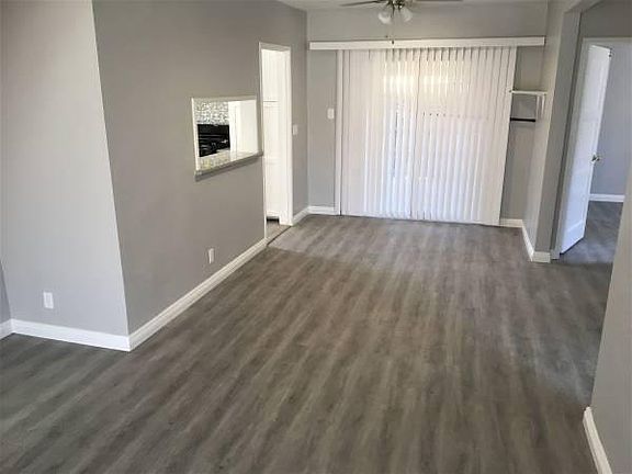4th image of 4948 W 119th Pl