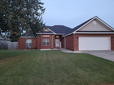 118 Chasen Ct, Byron, GA, 31008