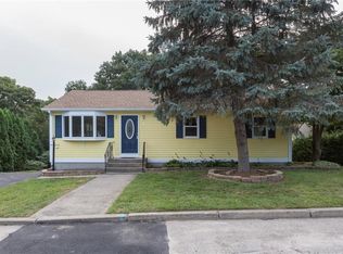 9 Shane Dr, West Warwick, RI 02893