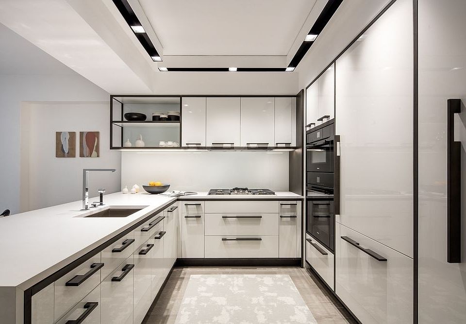 1st image of 70 Charlton St APT 6F