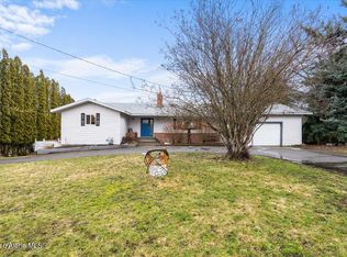 10380 Walker St N, Hayden, ID 83835