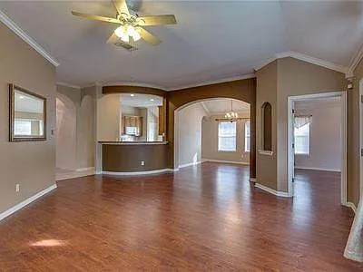 8629 Stetson Dr — Photo 5
