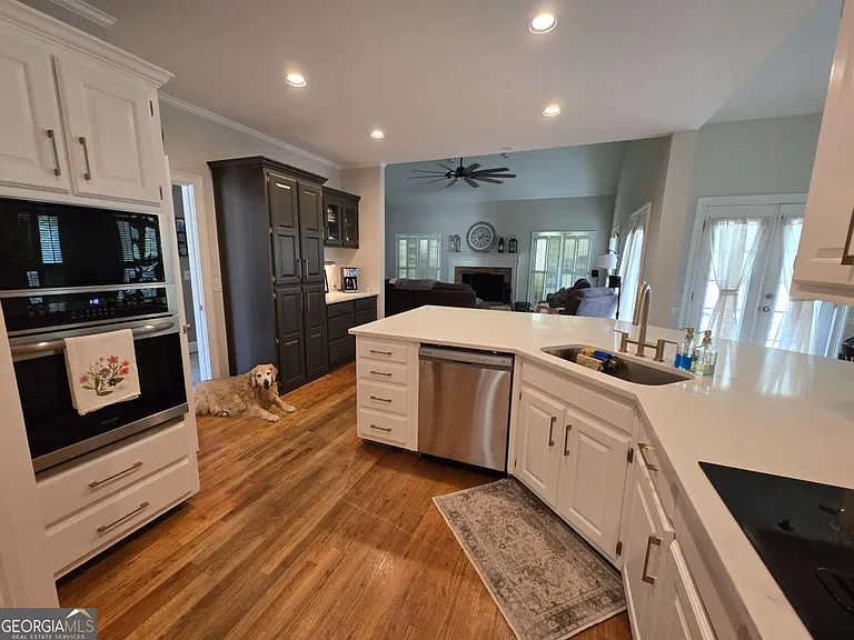 9373 Kingston Crossing Cir — Photo 5