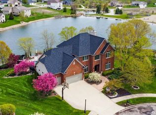 184 N Superior Ave, Warsaw, IN 46582