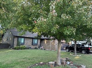 30 Huntington Rd, Augusta, KS 67010