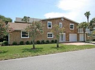 214 7th St, Atlantic Beach, FL 32233