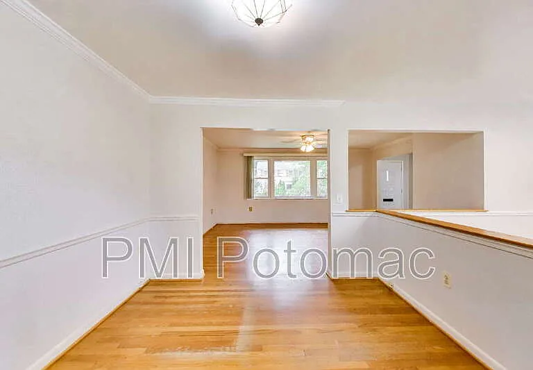 3510 Marlbrough Way — Photo 12