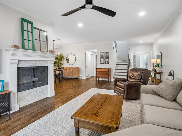 12466 Montego Plz, Dallas, TX 75230