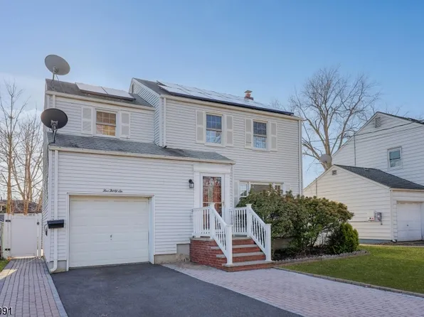 536 W Lake Ave, Rahway City, NJ 07065