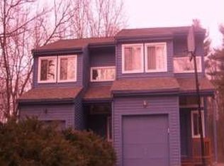 18 Neck Hill Rd, Mendon, MA 01756