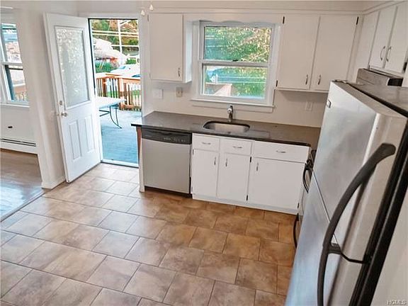 5th image of 1 Westminster Dr
