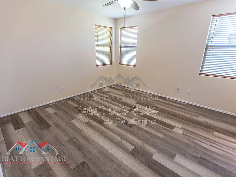15272 W Jackson St — Photo 19