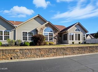 2852 Riverwalk Blvd, Lima, OH 45806