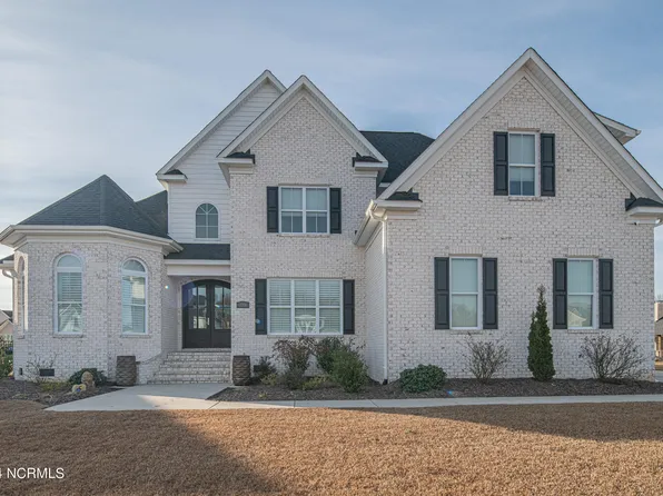 2205 Brook Fields Drive, Winterville, NC 28590