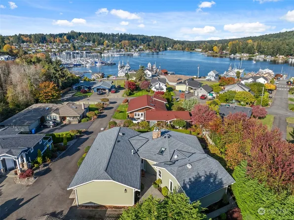 8177 Defiance Lane, Gig Harbor, WA 98332