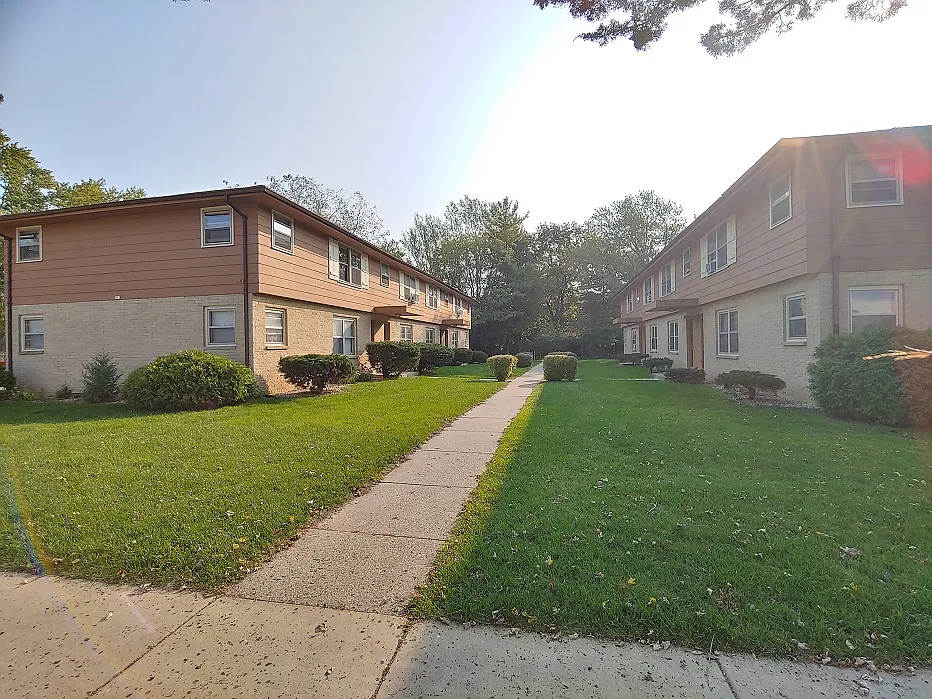 Exterior 3_09242020