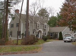 6 Greenbough Ln, Wellesley, MA 02482