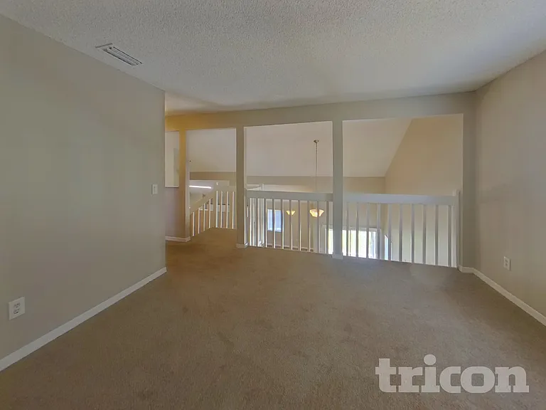 1330 Gangplank Dr — Photo 18