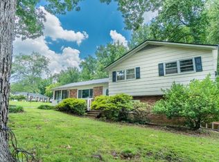 5801 Clell Rd, Jamestown, NC 27282