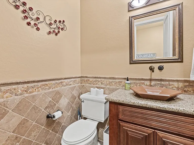 4053 E Thunderheart Ct — Photo 49