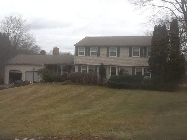 7 Morningside Ln, North Andover, MA 01845