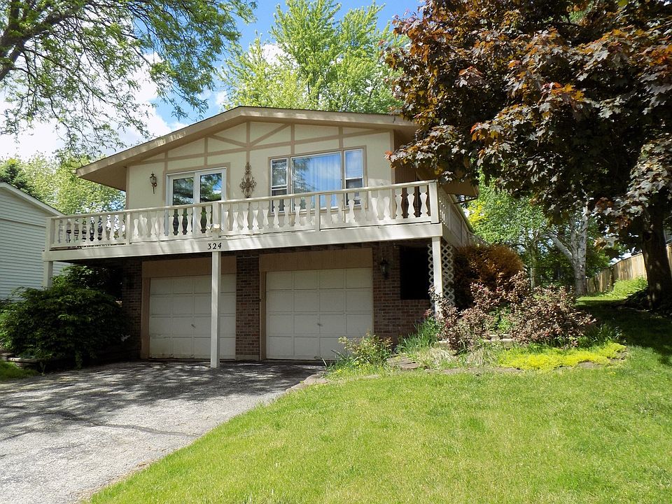 Front View of 324 Ann St.