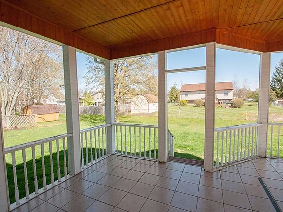 4th image of 8120 Glenridge Ct