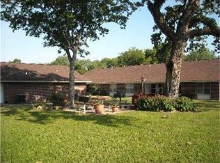 219 E Pegoda Rd, Trinity, TX 75862