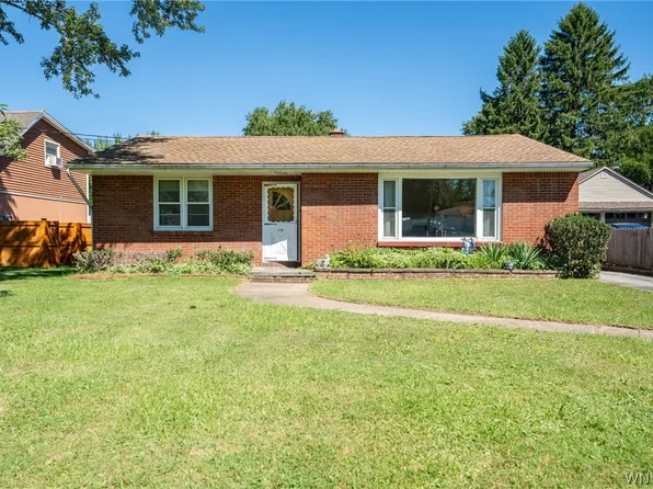130 Rowley Rd, Cheektowaga, NY 14227