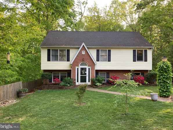 31 Huntington Dr, Fredericksburg, VA 22405