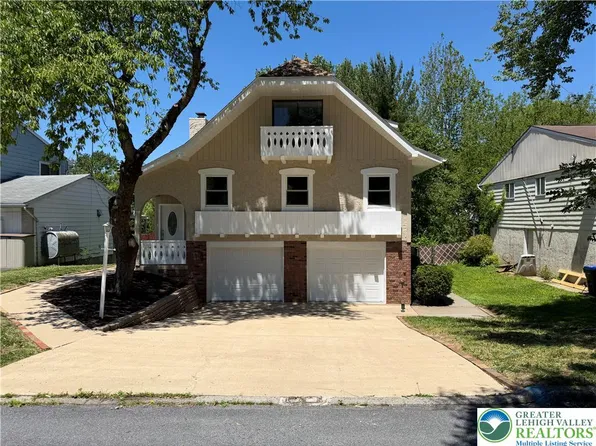 1423 Garden Ave, Allentown, PA 18103