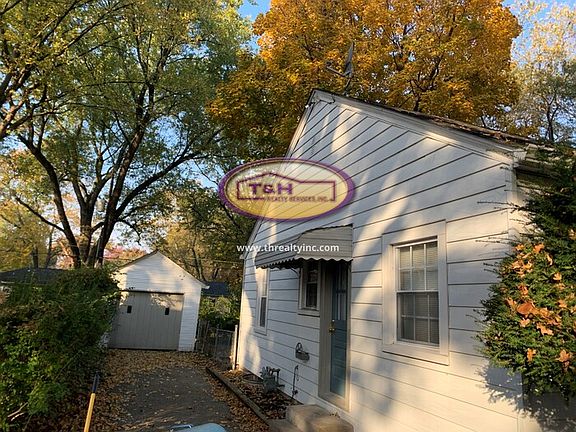 2nd image of 5720 Kingsley Dr